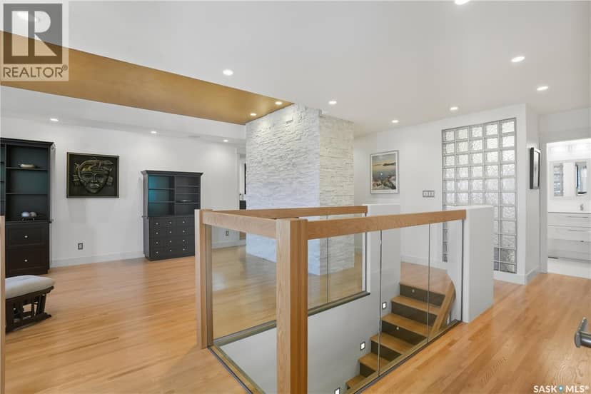 34 Leslie PLACE — photo 20 of 40