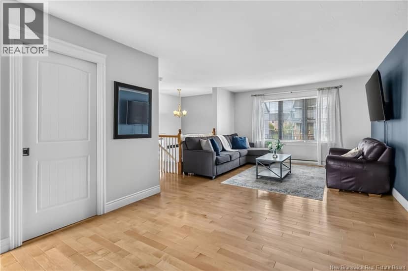 60 Coriander Street — photo 11 of 40