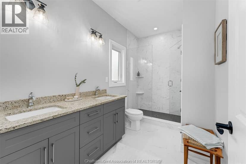 105 Brighton PLACE — photo 13 of 24