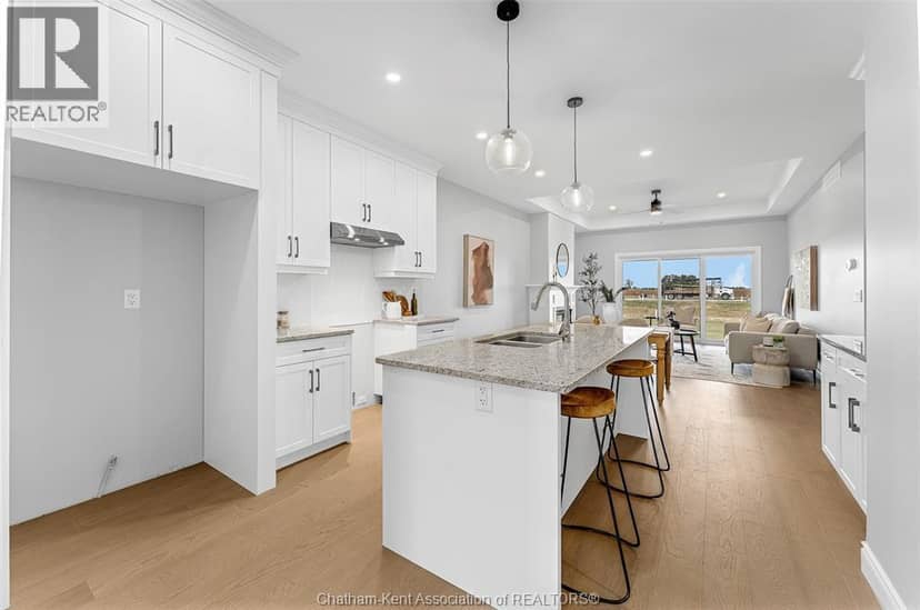105 Brighton PLACE — photo 5 of 24