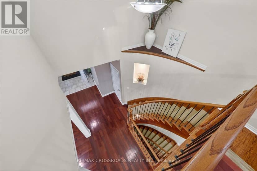 1626 Chilliwack Street — photo 21 of 40