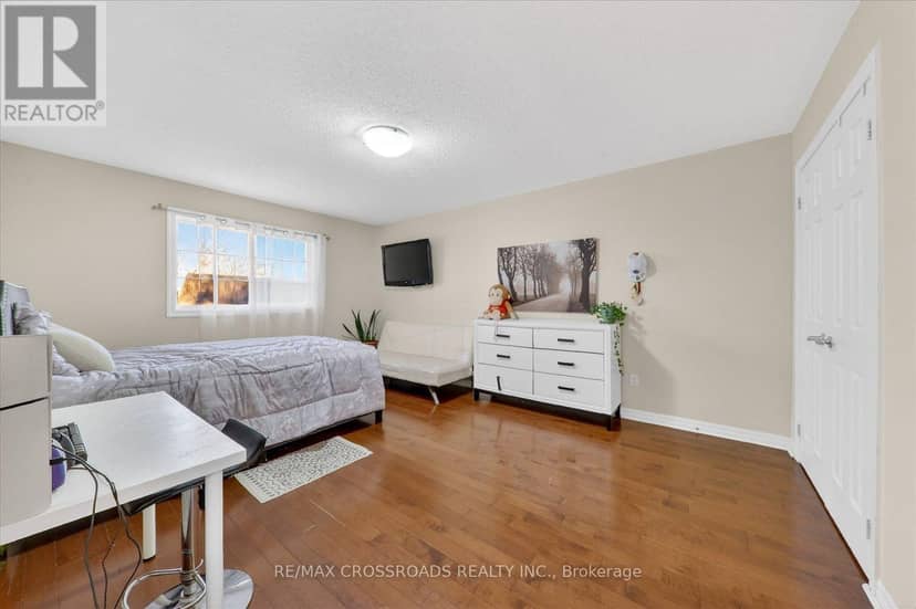 1626 Chilliwack Street — photo 22 of 40