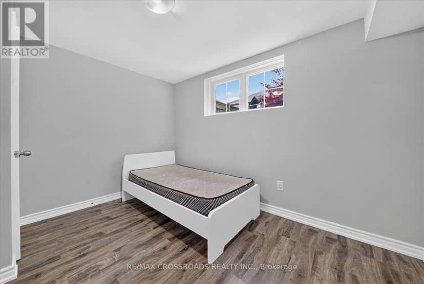 1626 Chilliwack Street — photo 34 of 40