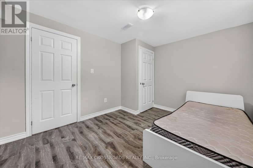 1626 Chilliwack Street — photo 35 of 40