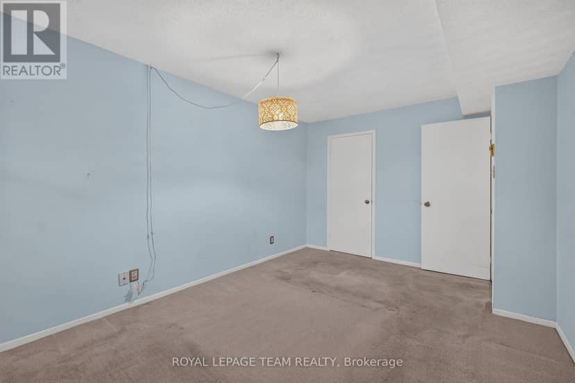 214 - 1099 Cadboro Road — photo 21 of 33