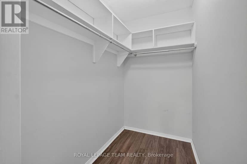 214 - 1099 Cadboro Road — photo 22 of 33