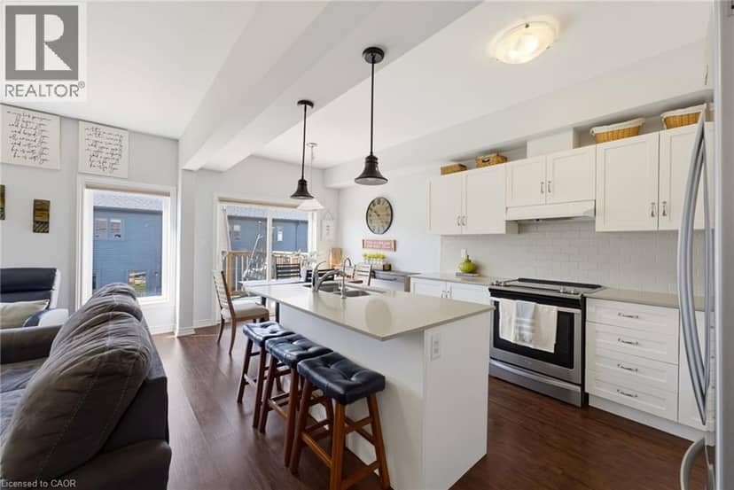 324 EQUESTRIAN Way Unit# 49, Cambridge, photo 5