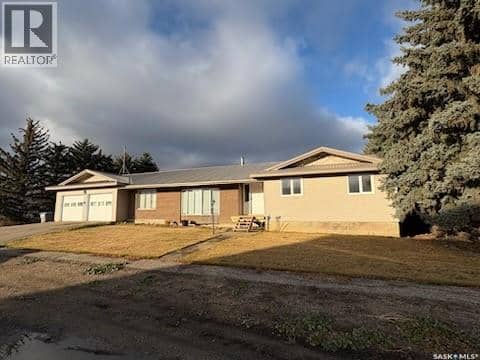 105 4th AVENUE W, Kyle