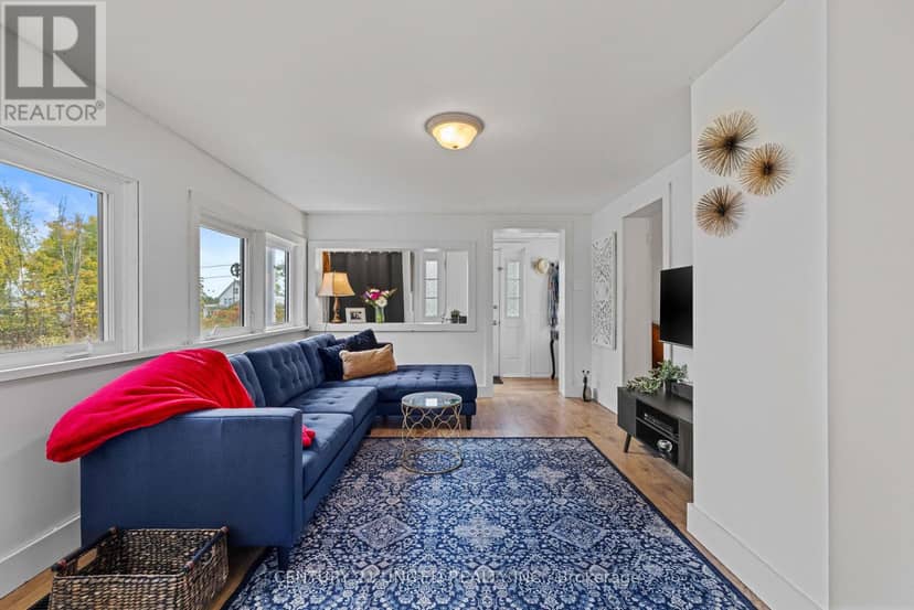 4 O'Brien Street — photo 13 of 31
