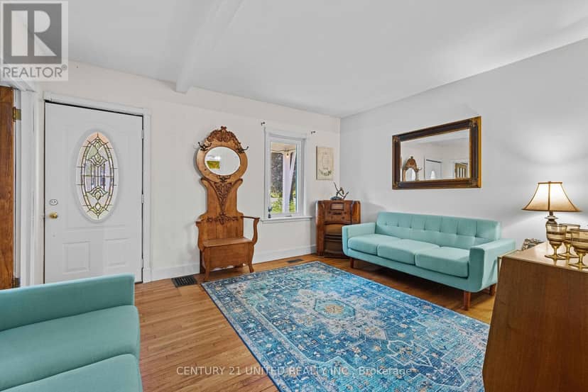 4 O'Brien Street — photo 6 of 31