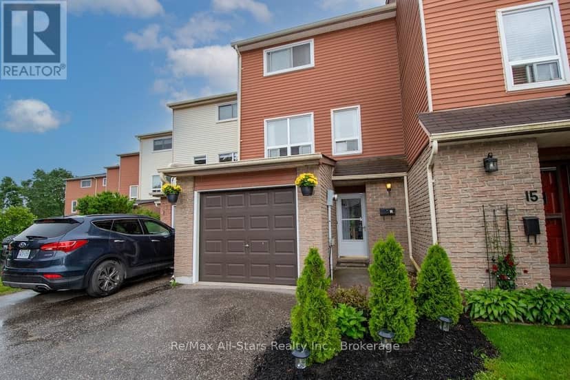 16 - 72 Martin Road — photo 1 of 36