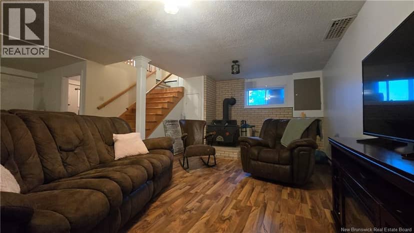 12 Bélanger Street — photo 37 of 40