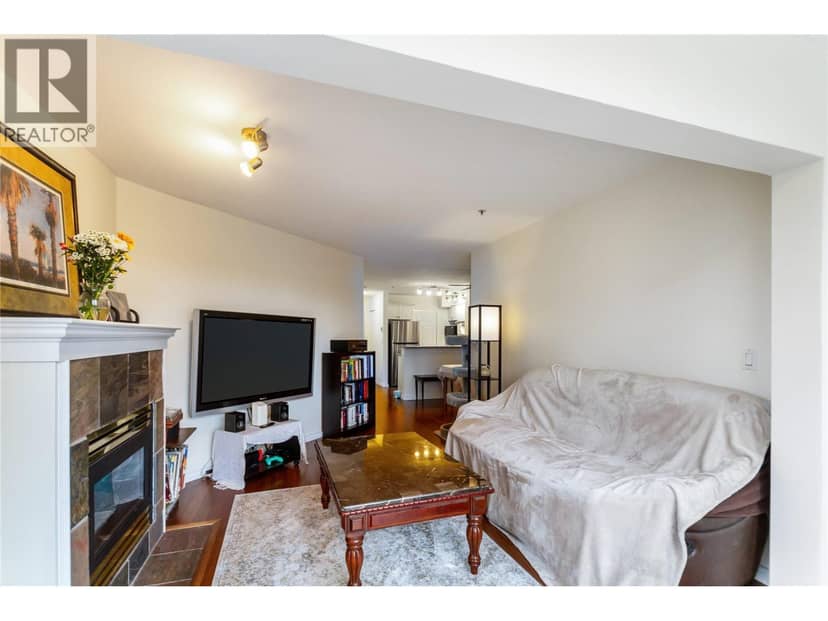204 155 E 3RD STREET, North Vancouver, photo 4