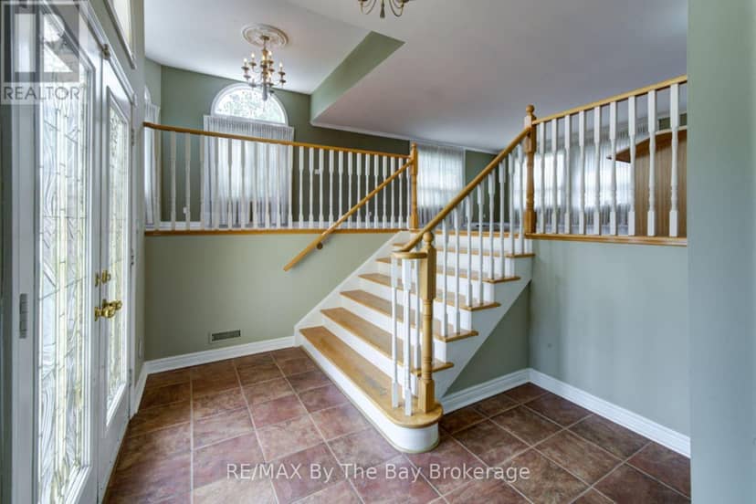 452 Ramblewood Drive — photo 2 of 40