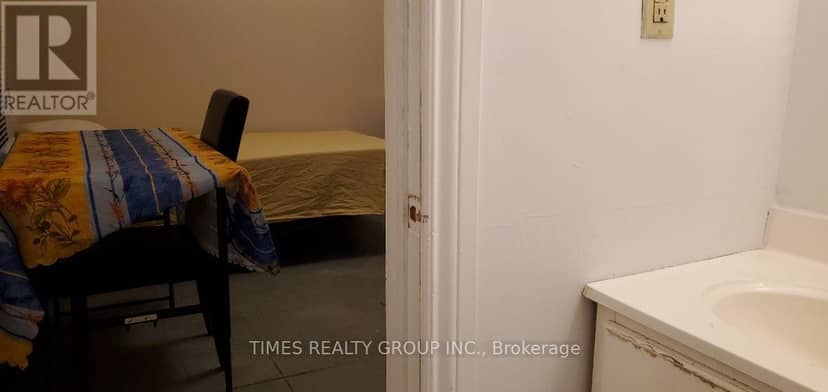 66-66A-68 Pembroke Street — photo 14 of 22