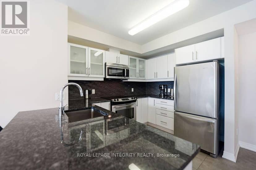 802 - 195 Besserer Street — photo 15 of 40
