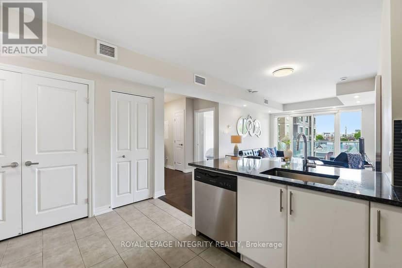 802 - 195 Besserer Street — photo 16 of 40