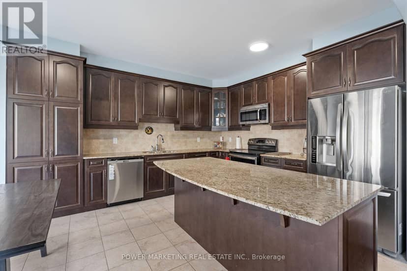 241 Rue Des Soldats Riendeau Street — photo 17 of 40