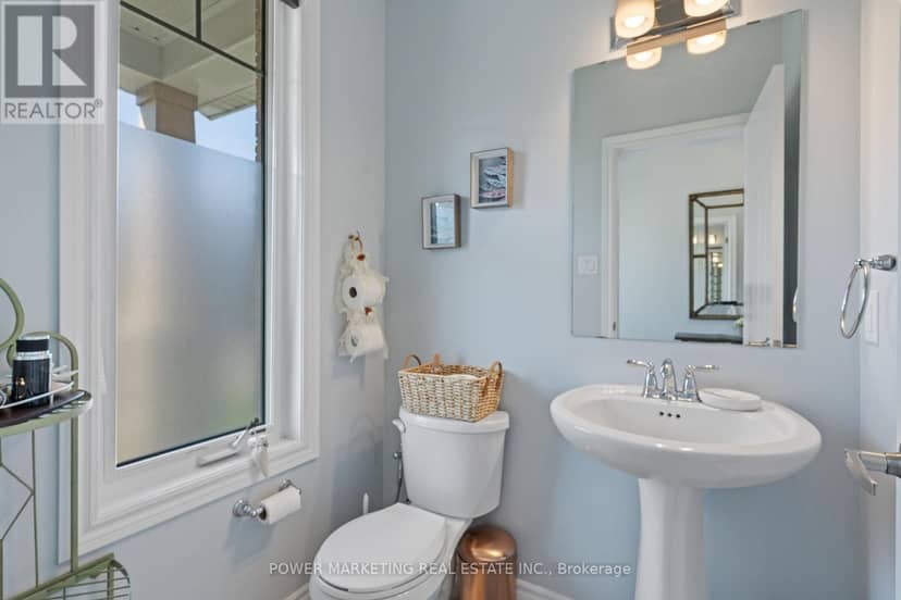 241 Rue Des Soldats Riendeau Street — photo 6 of 40