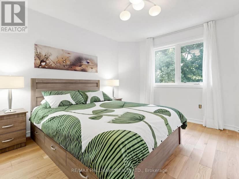 54 Stave Crescent — photo 30 of 40