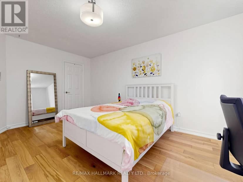54 Stave Crescent — photo 32 of 40