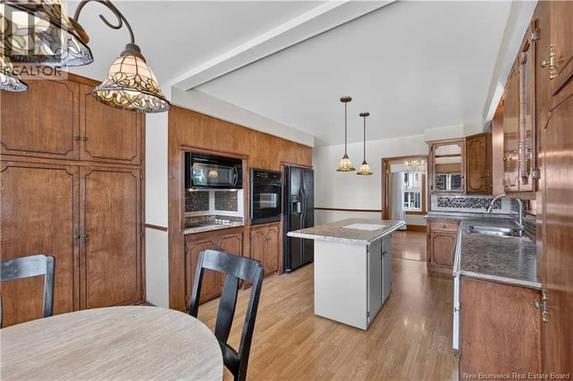 84 Howard Street — photo 12 of 40