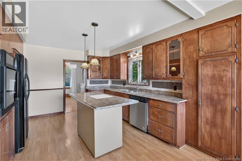 84 Howard Street — photo 14 of 40