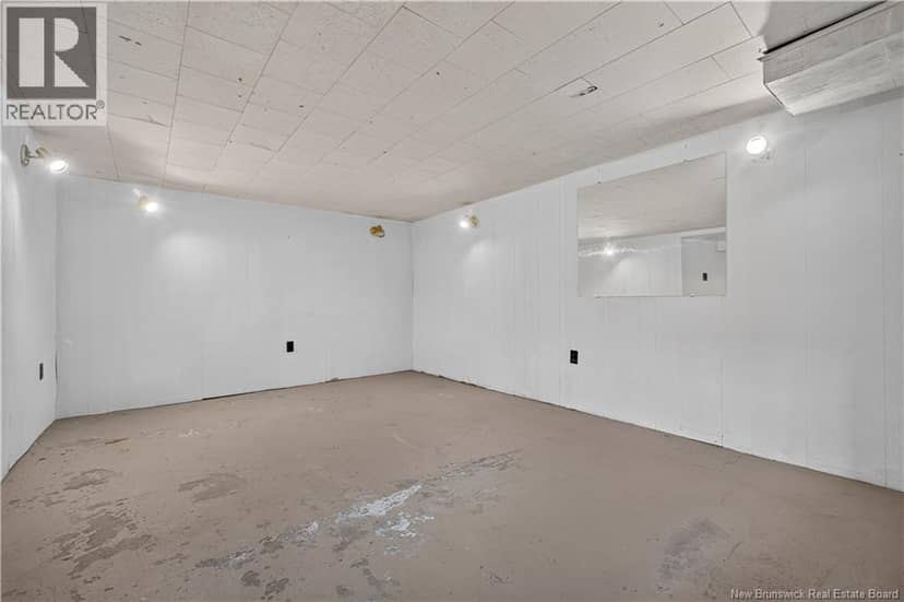 84 Howard Street — photo 39 of 40