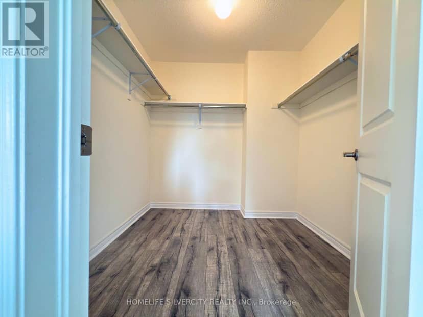 35 Sparkle Drive — photo 14 of 27