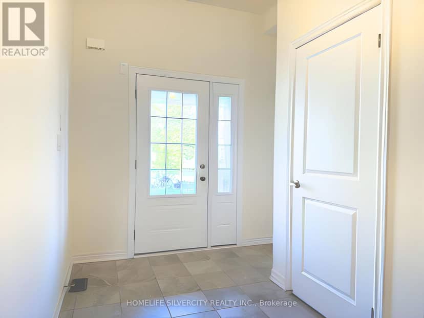 35 Sparkle Drive — photo 3 of 27