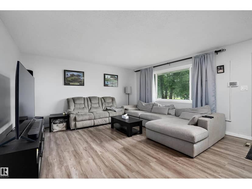 11439 39 AV NW, Edmonton, photo 7