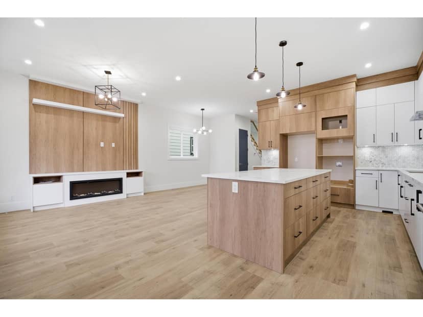 17130 1 AVENUE, Surrey, photo 6