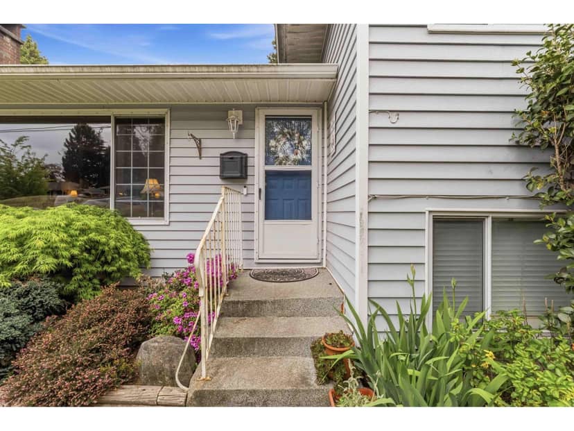 14713 110 AVENUE, Surrey, photo 3