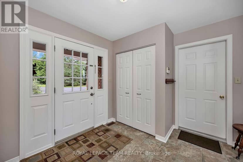 1043 County 44 Road — photo 3 of 40