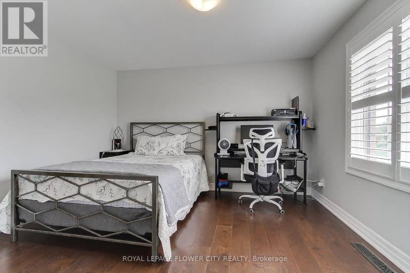124 Playfair Terrace — photo 34 of 40