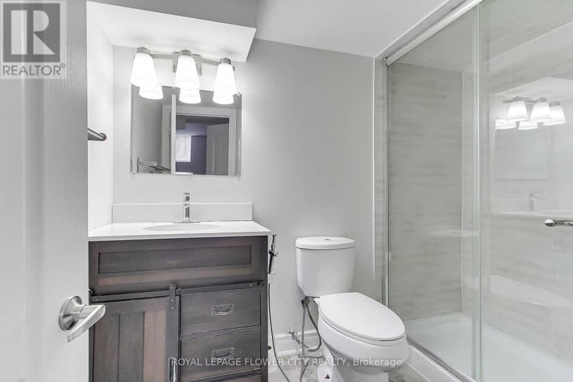 124 Playfair Terrace — photo 38 of 40