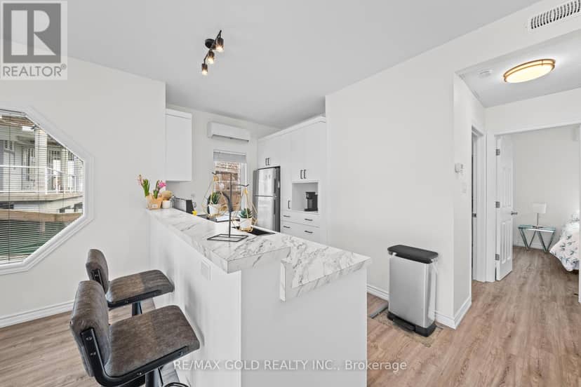 1 - 7 Brimley Road S — photo 10 of 40