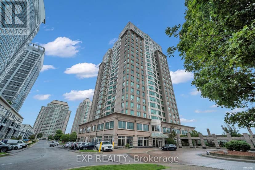 1016 - 8 Lee Centre Drive N — photo 1 of 33