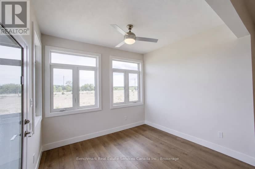 57 Cavalier Crescent — photo 20 of 40