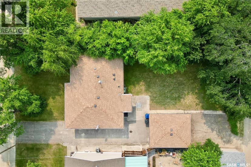 208 Edwards STREET — photo 28 of 28