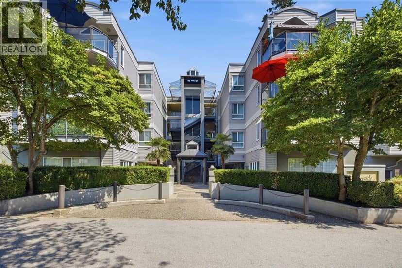 303 2250 SE MARINE DRIVE, Vancouver