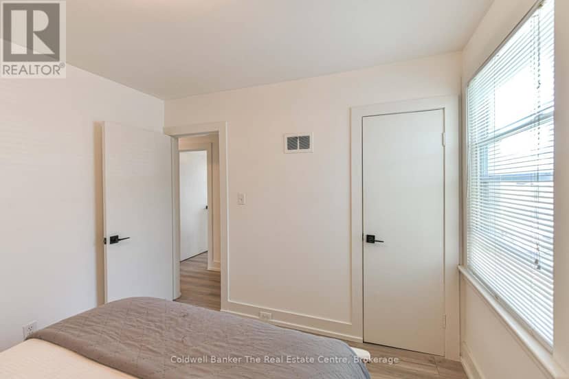 321 Franklin Street — photo 24 of 40