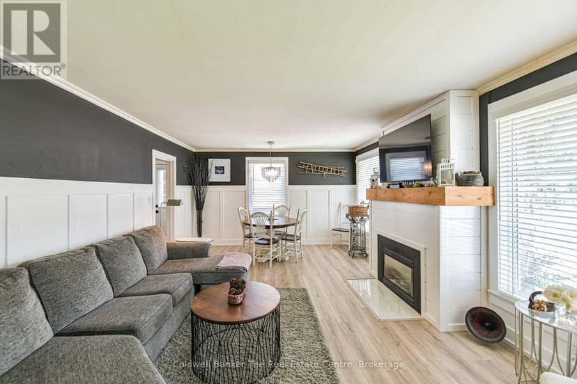 321 Franklin Street — photo 6 of 40