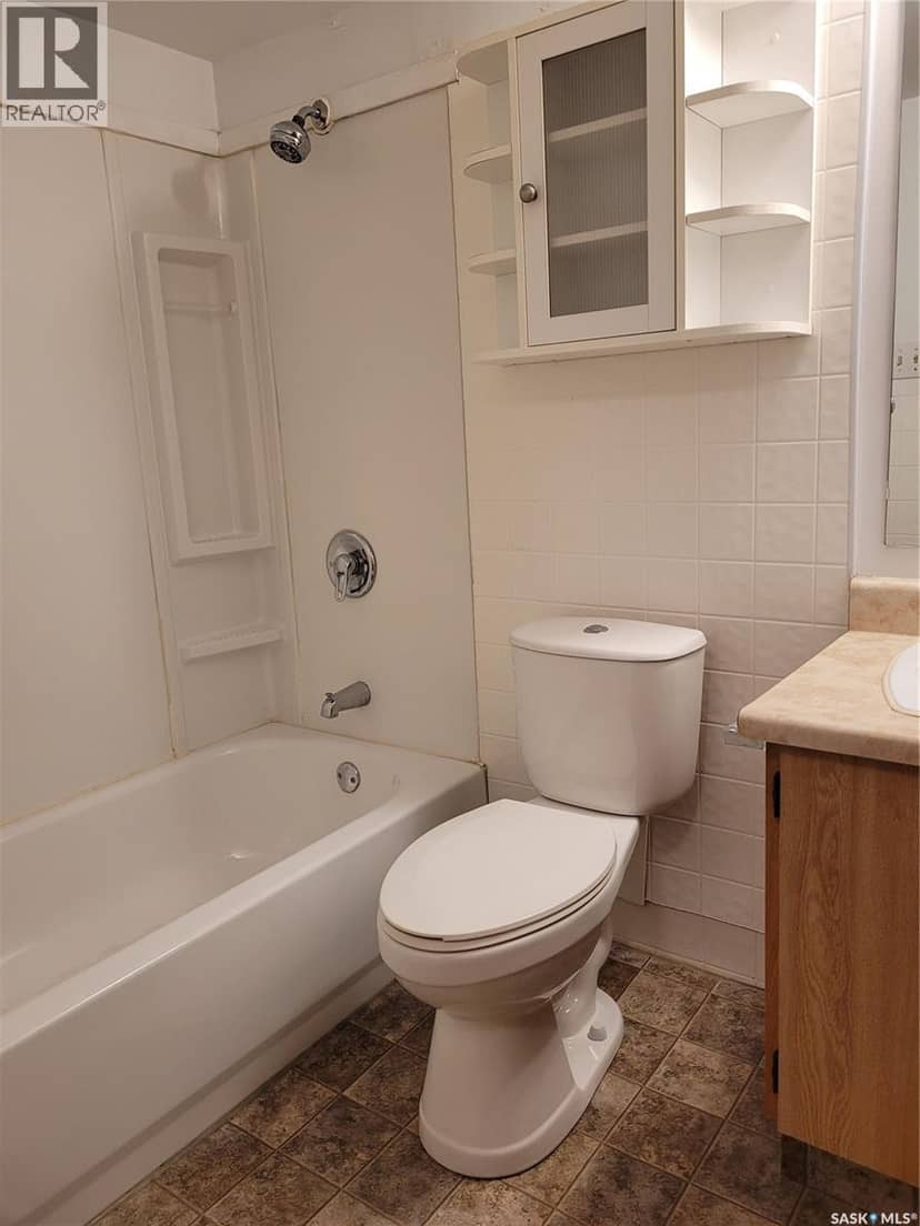 205 306 Perkins STREET — photo 14 of 17