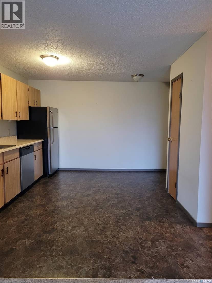 205 306 Perkins STREET, Estevan, photo 5