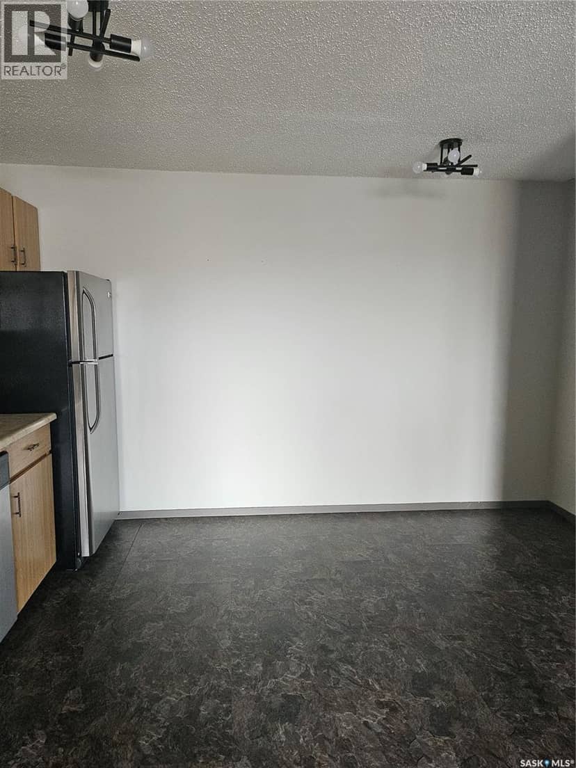 205 306 Perkins STREET, Estevan, photo 8
