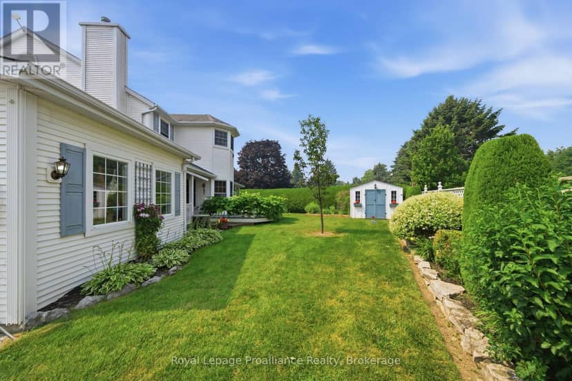 10 Skiff Cove Road, Prince Edward County, photo 2