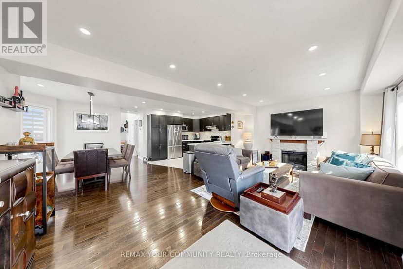 18 Davis Street — photo 9 of 40