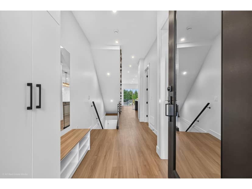 101 5642 144 ST STREET, Surrey, photo 5