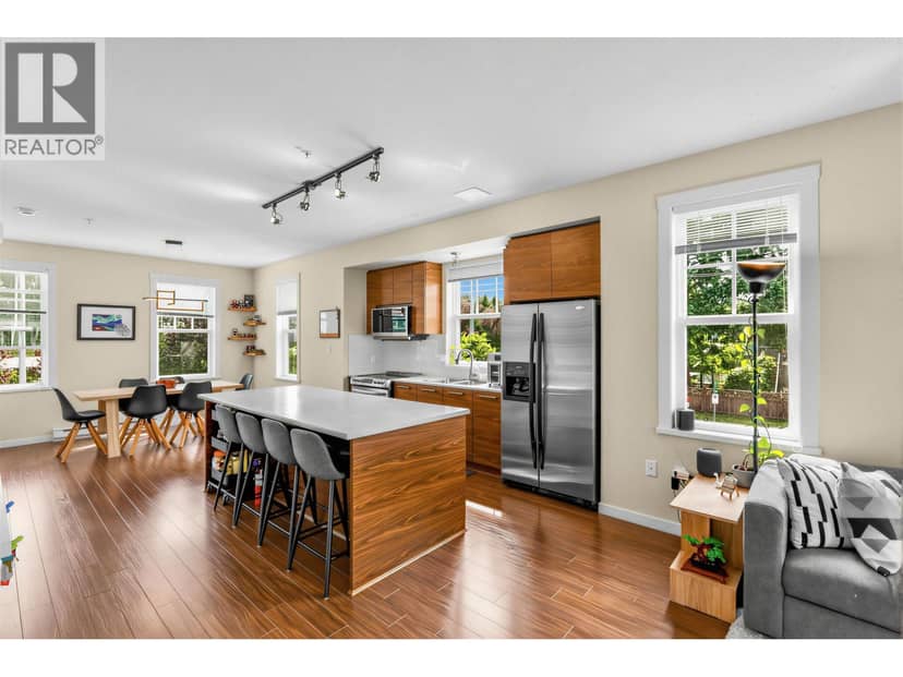 1 2495 DAVIES AVENUE, Port Coquitlam, photo 7